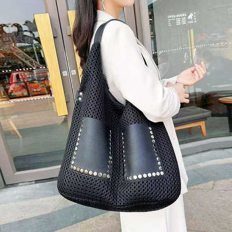 Women Bags Manufacturer - Bolt casual fashionable unique women's bag