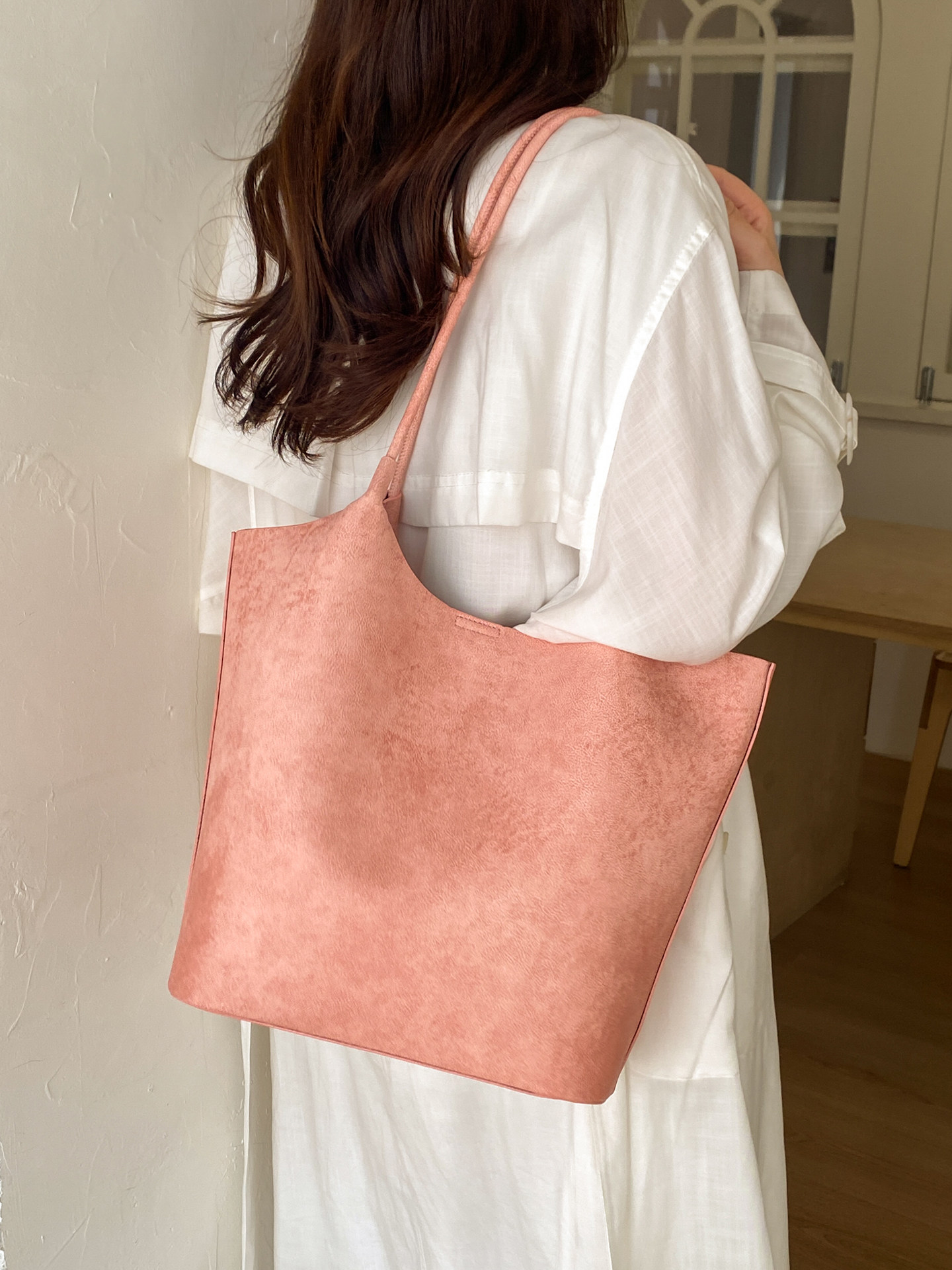New Women's One Shoulder Bags  - огляд і ціна Women Bags 2026 Trends