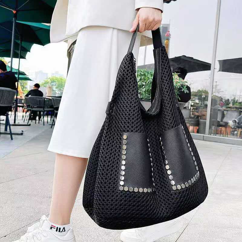 Bolt casual fashionable unique - огляд і ціна Women Bags Manufacturer